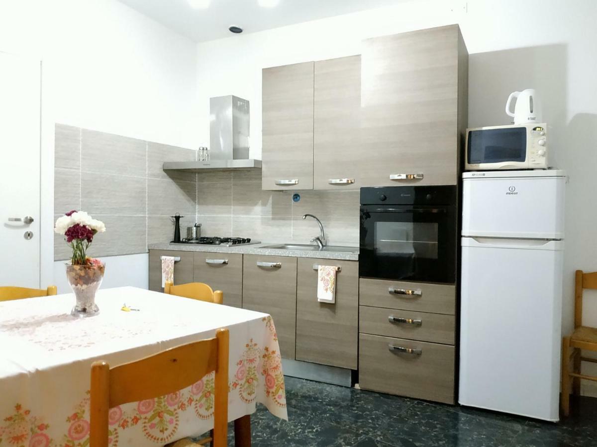 Michel'S House Apartment Genoa Bagian luar foto