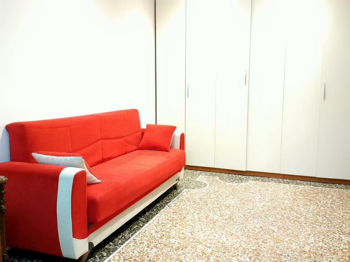 Michel'S House Apartment Genoa Bagian luar foto